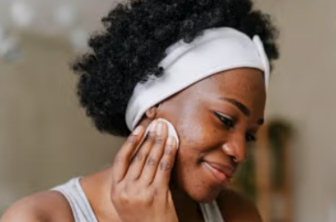 How Topical Skincare Product Can Fade the Look of Dark Spots